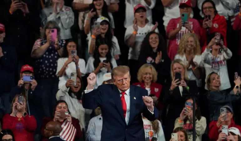 Trump, Atlantik veya Pasifik’e kendi adını vermek istiyor