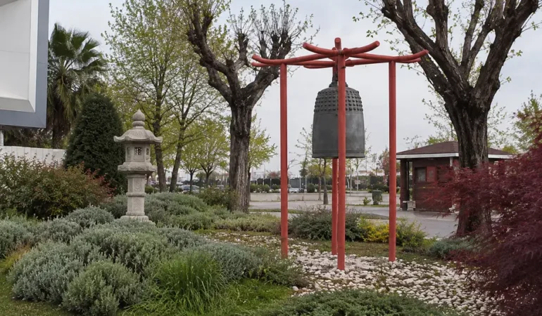 Yalova’daki Japon Barış Çanı 26 bin TL’ye satılmış